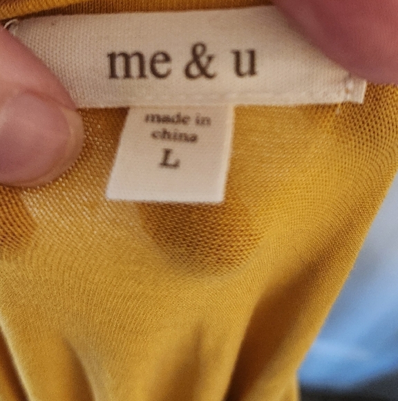 NWT Me & You long sleeve mustard yellow shirt tunic with lace trim size large - Picture 7 of 8